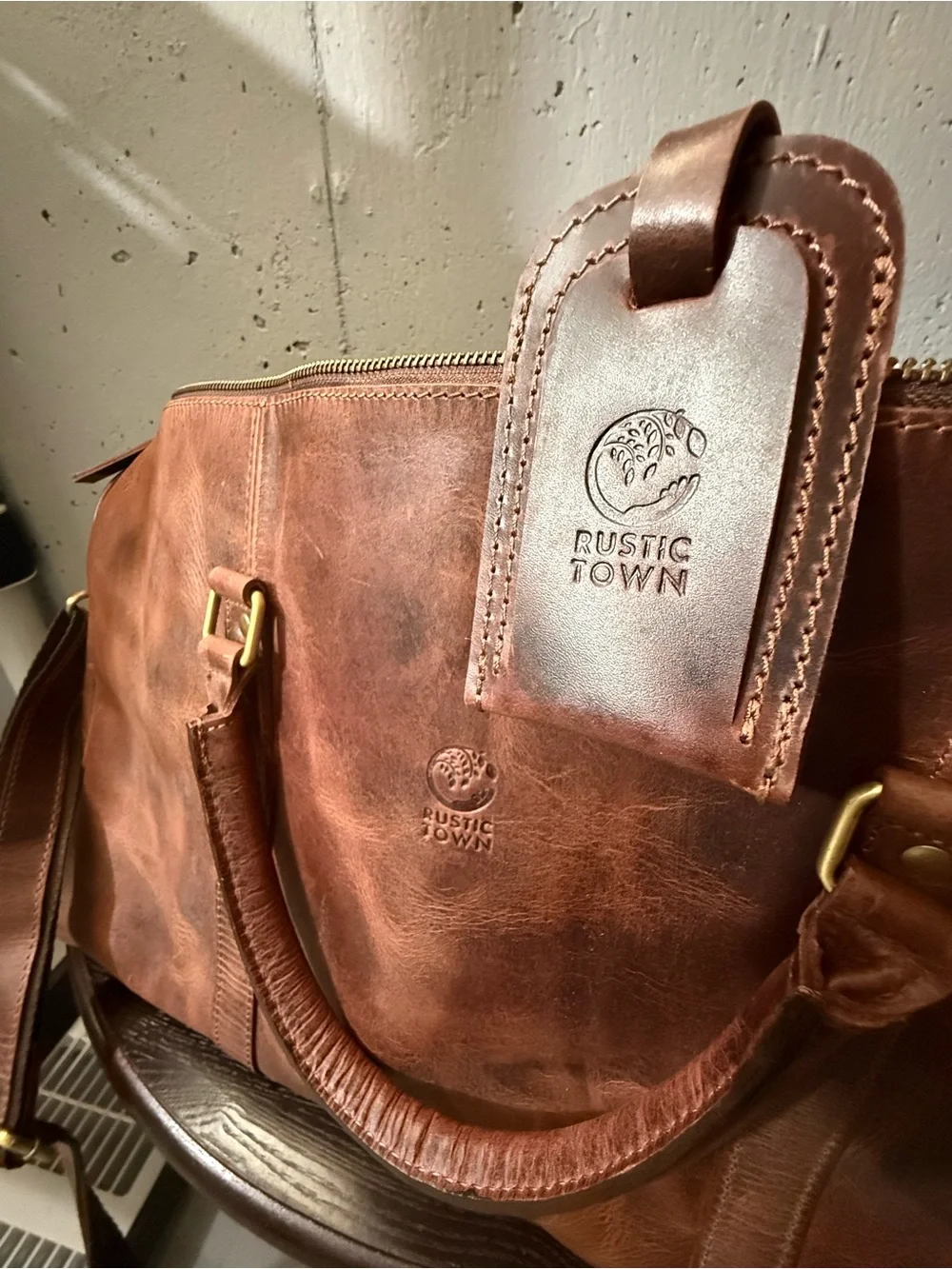 Rustic Town premium brown